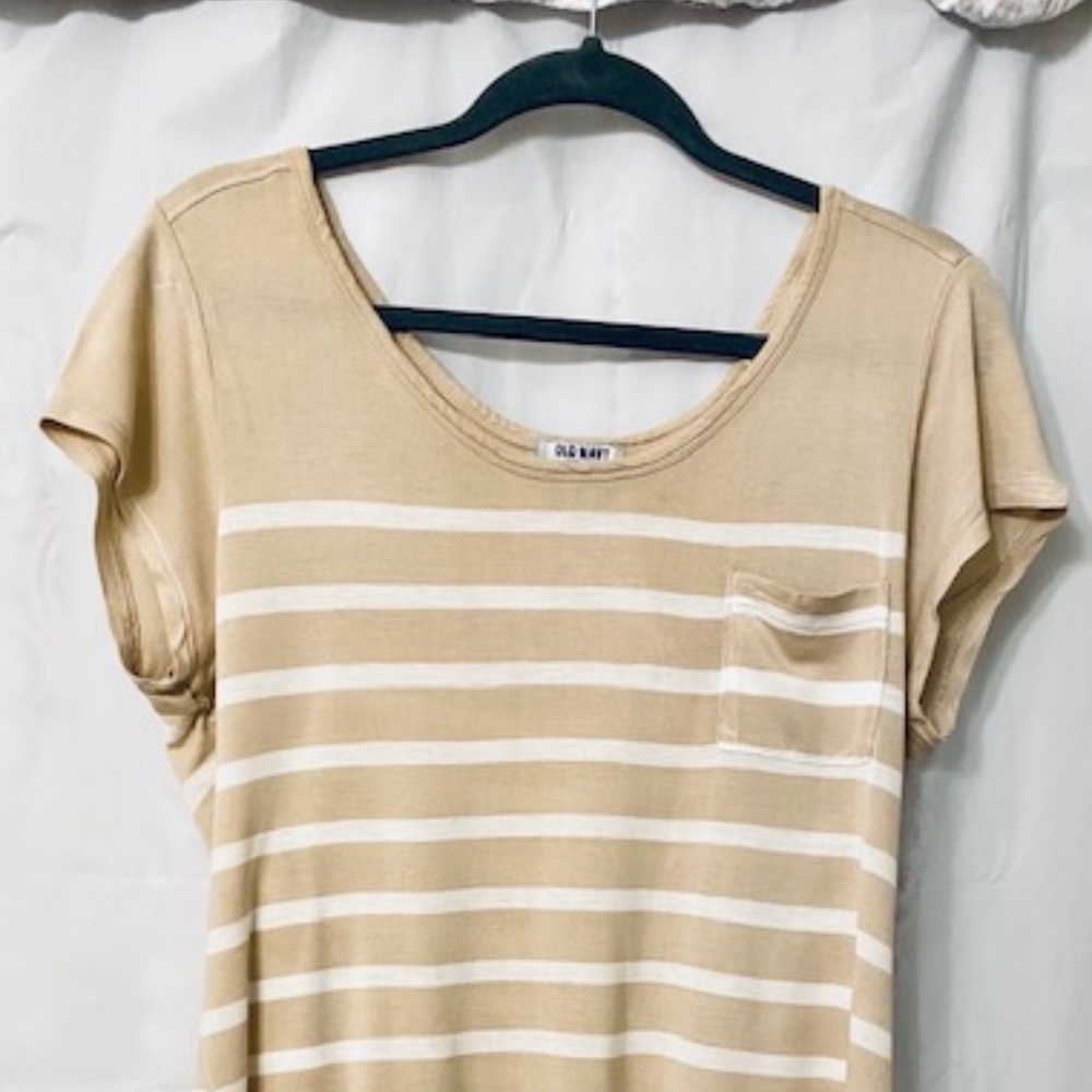 Old Navy scoop neck striped shirt